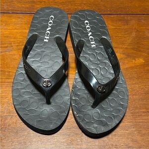 Classic Coach Abbigail Black Flip Flops Turnlock Logo Women’s Sandals - Size 6M